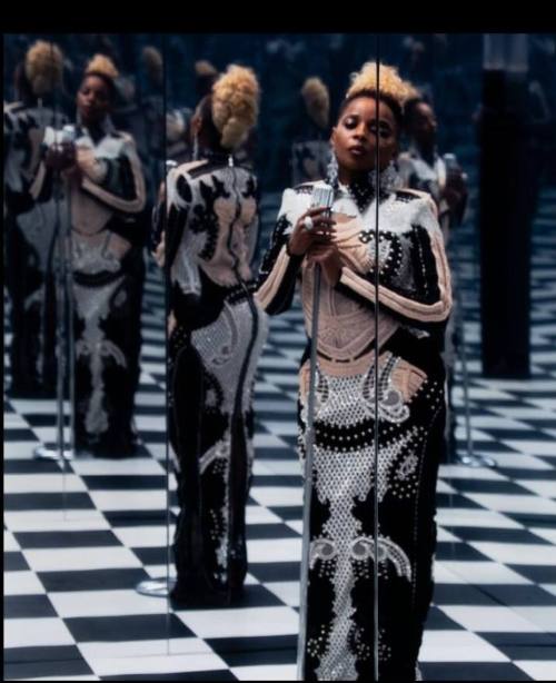 MJB, Reflection